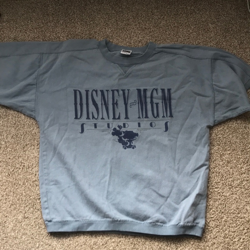 vintage MGM studios sweatshirt tee size XL